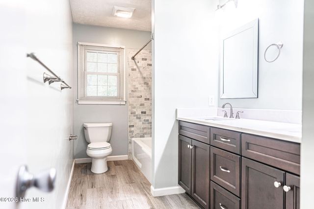 300 Midlothian Drive, Southern Pines, NC 28387