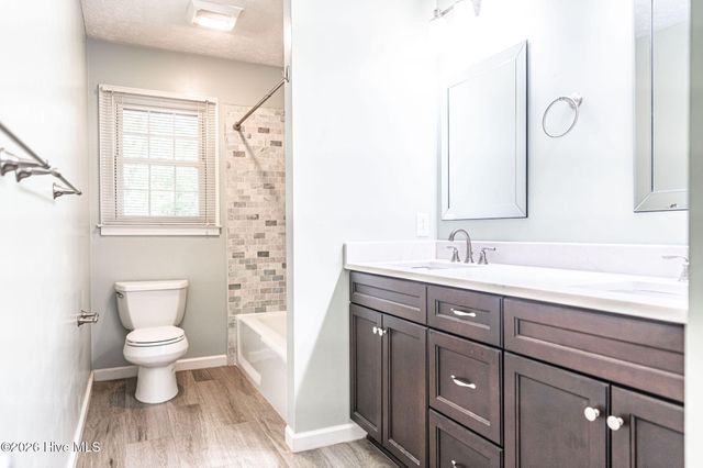 300 Midlothian Drive, Southern Pines, NC 28387