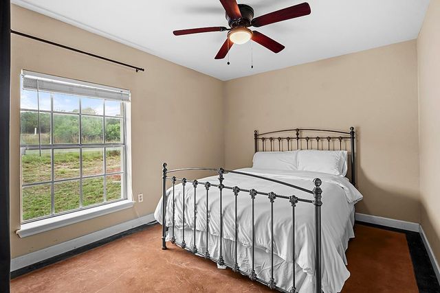 102 Rocky Creek RD, Dripping Springs, TX 78620