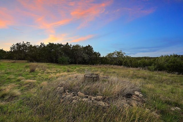 102 Rocky Creek RD, Dripping Springs, TX 78620