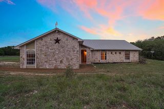102 Rocky Creek RD, Dripping Springs, TX 78620