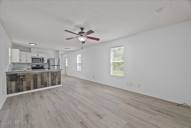174 UNION Avenue, Interlachen, FL 32148