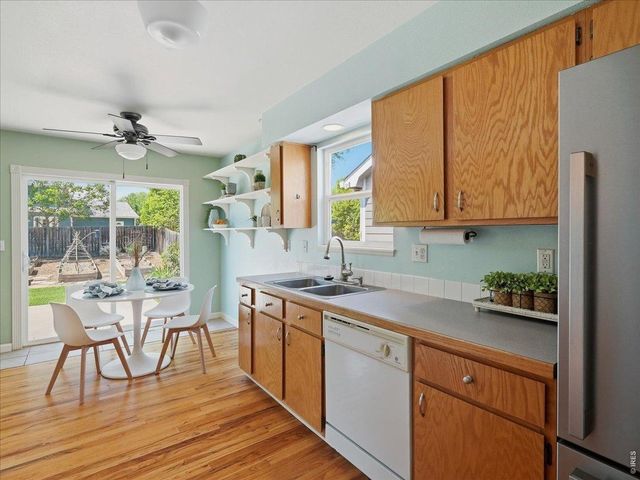 500 Hemlock Dr, Windsor, CO 80550