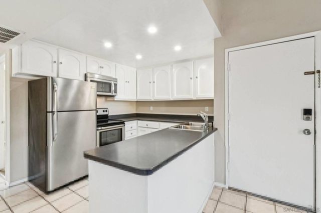 475 N Midway Dr 254, Escondido, CA 92027