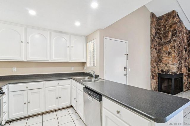 475 N Midway Dr 254, Escondido, CA 92027