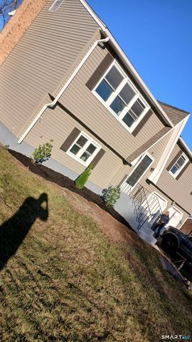 73 Abbey Lane, Windsor, CT 06095