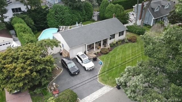 1026 Washington Avenue, West Islip, NY 11795