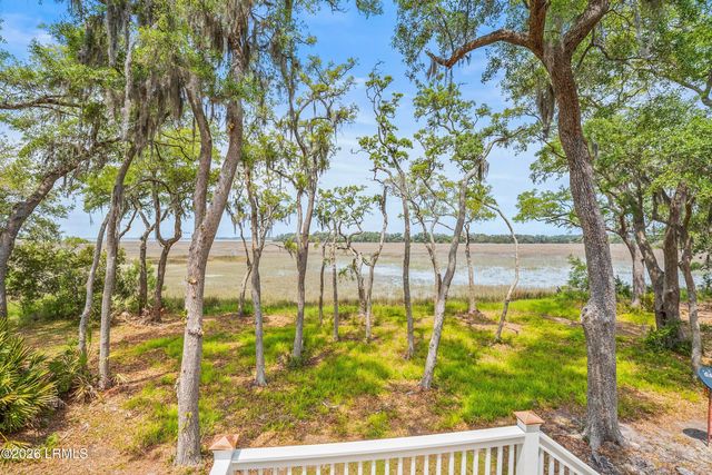 36 Front Street, St. Helena Island, SC 29920