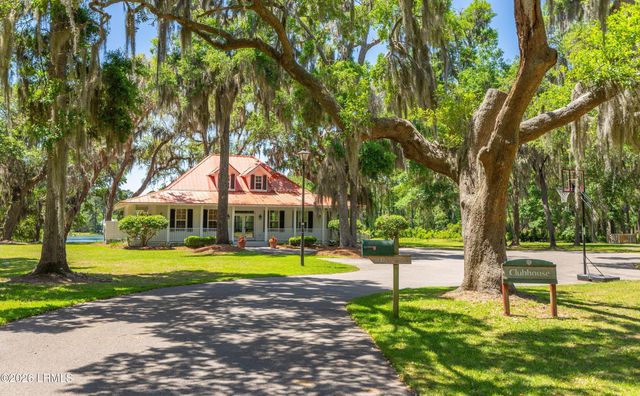 36 Front Street, St. Helena Island, SC 29920