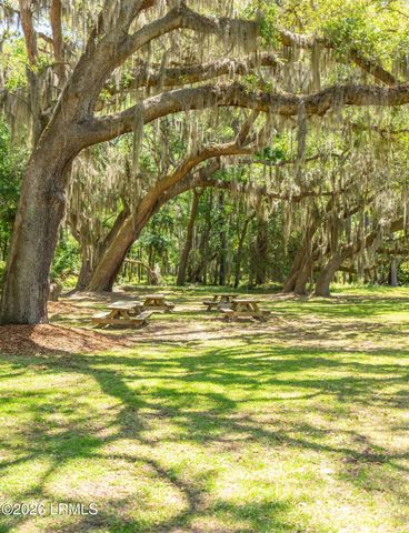 36 Front Street, St. Helena Island, SC 29920