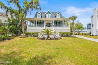 36 Front Street, St. Helena Island, SC 29920