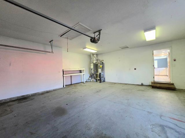 5151 Regency Drive, Klamath Falls, OR 97603