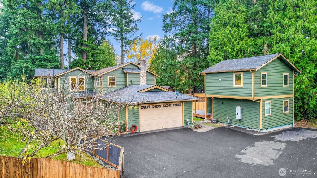 14808 84th Avenue NE, Kenmore, WA 98028
