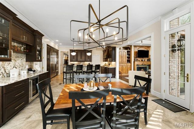 14 Ballantrae Court, Frontenac, MO 63131