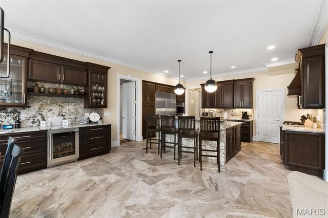 14 Ballantrae Court, Frontenac, MO 63131