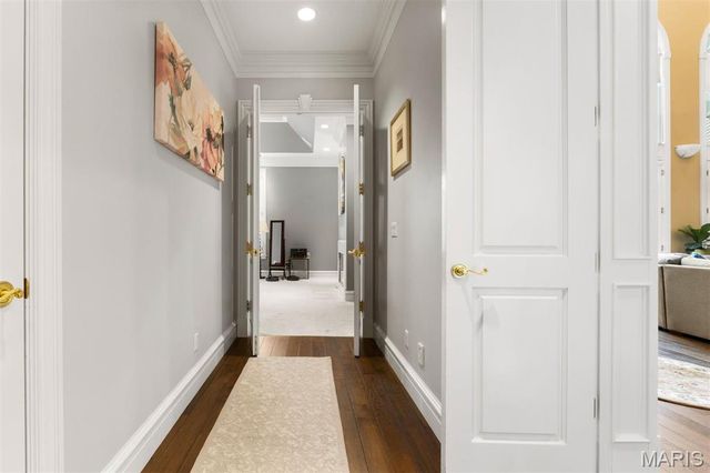 14 Ballantrae Court, Frontenac, MO 63131