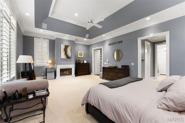 14 Ballantrae Court, Frontenac, MO 63131