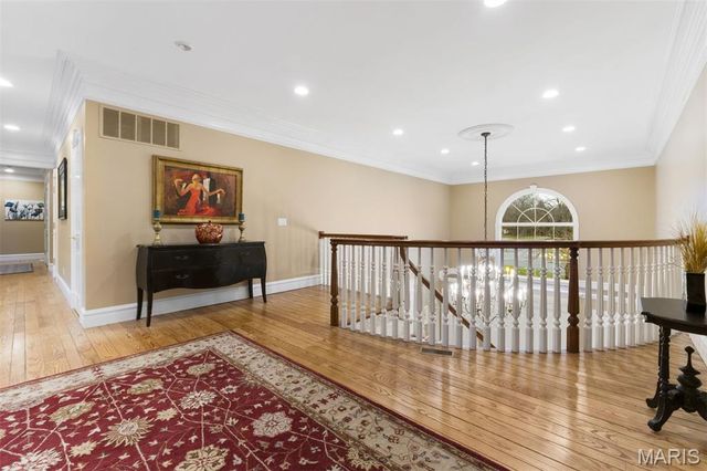 14 Ballantrae Court, Frontenac, MO 63131