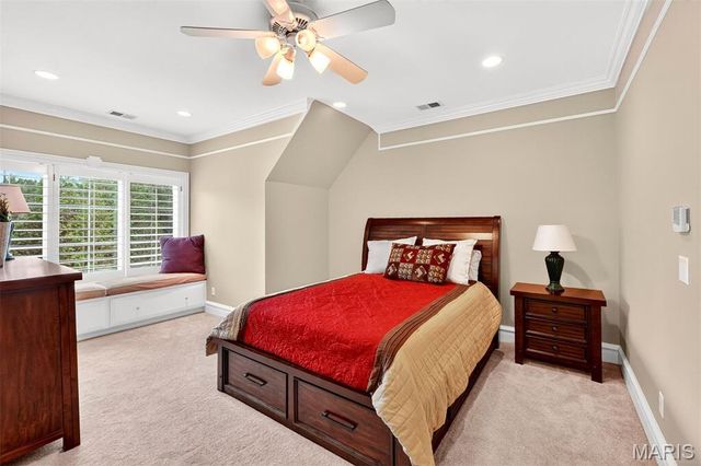 14 Ballantrae Court, Frontenac, MO 63131