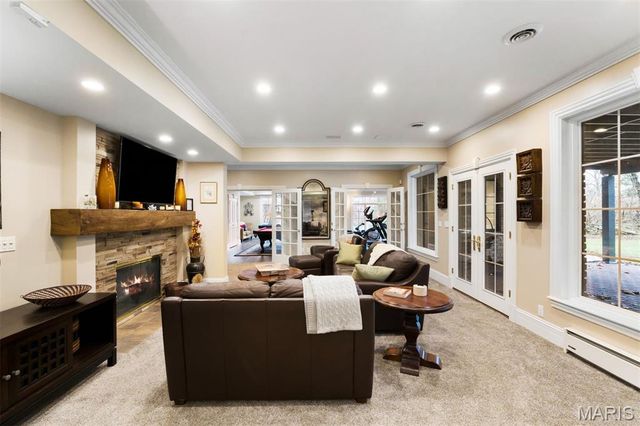 14 Ballantrae Court, Frontenac, MO 63131