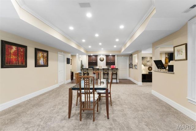 14 Ballantrae Court, Frontenac, MO 63131