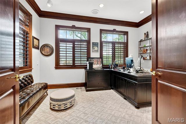 14 Ballantrae Court, Frontenac, MO 63131