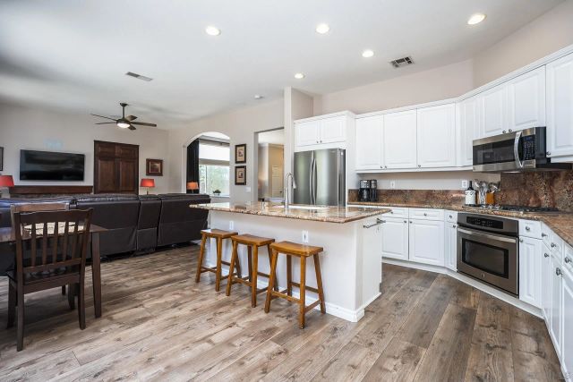 5790 Mosswood Cove, San Diego, CA 92130