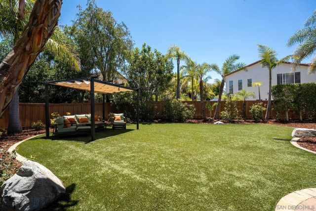 5790 Mosswood Cove, San Diego, CA 92130