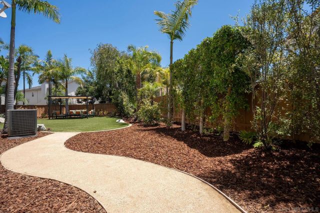 5790 Mosswood Cove, San Diego, CA 92130