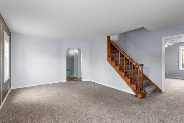 919 MADISON STREET, Little Chute, WI 54140