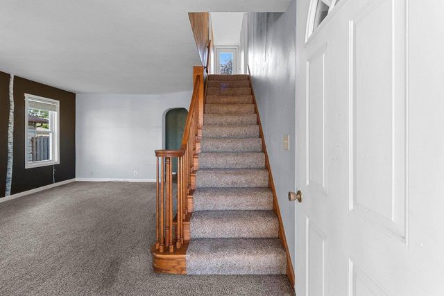 919 MADISON STREET, Little Chute, WI 54140