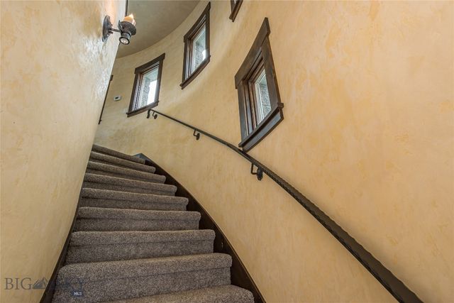 665 Wilson Butte Road, Great Falls, MT 59405