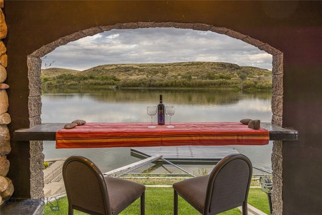 665 Wilson Butte Road, Great Falls, MT 59405