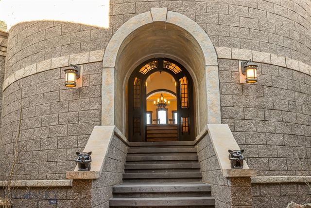 665 Wilson Butte Road, Great Falls, MT 59405