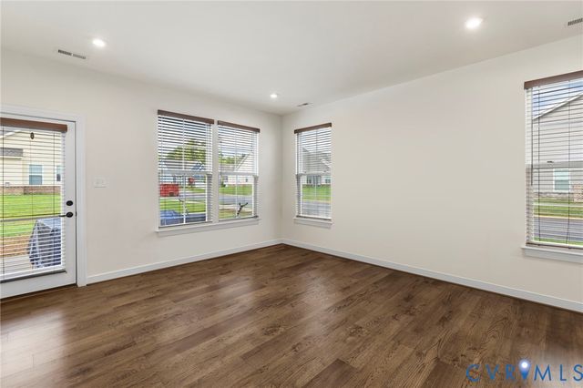 1801 Galley Pl, Chester, VA 23836