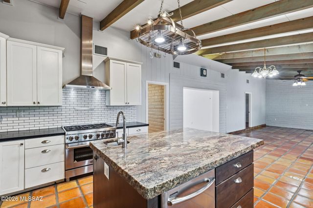 3955 E Paseo Grande, Tucson, AZ 85711