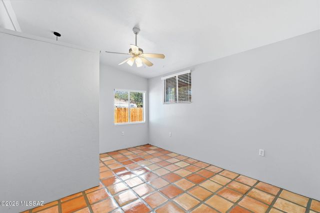 3955 E Paseo Grande, Tucson, AZ 85711