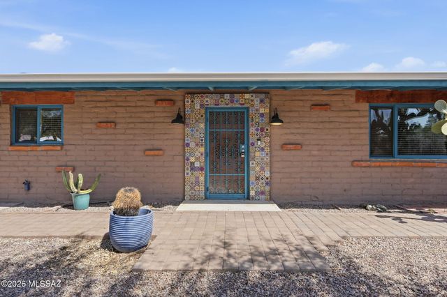 3955 E Paseo Grande, Tucson, AZ 85711
