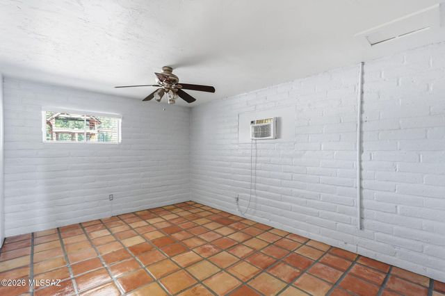 3955 E Paseo Grande, Tucson, AZ 85711