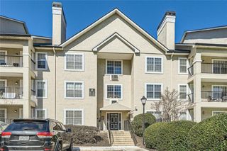 3655 Habersham Road NE 227, Atlanta, GA 30305