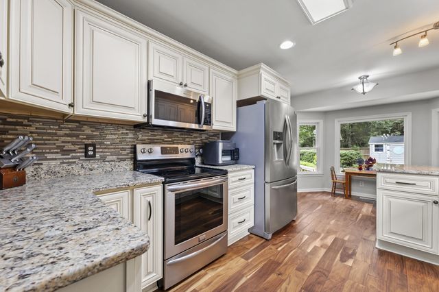 124 Brandywine Drive, Summerville, SC 29485