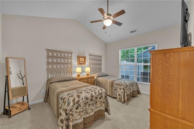 7009 Darby CT, Suffolk, VA 23435