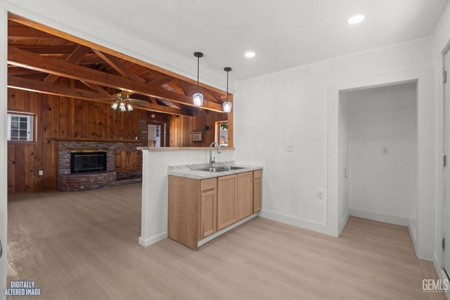 2601 Kellogg Arc, Bakersfield, CA 93306
