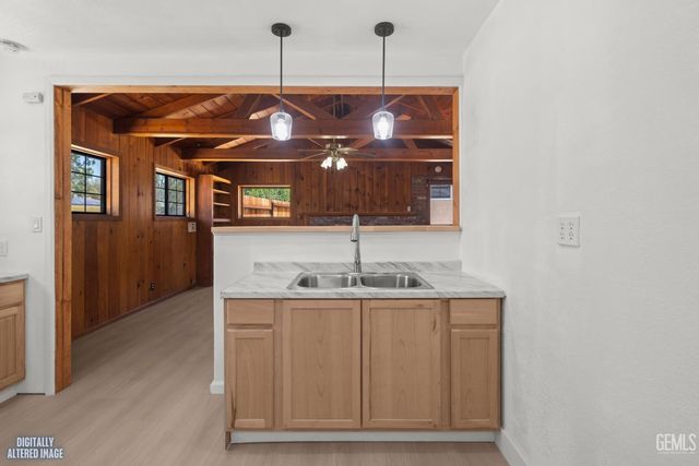 2601 Kellogg Arc, Bakersfield, CA 93306