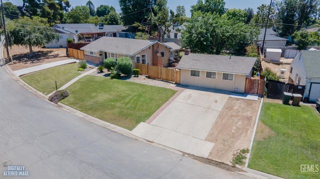 2601 Kellogg Arc, Bakersfield, CA 93306