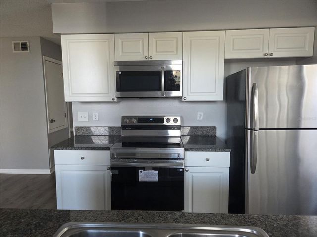 3226 FOX SQUIRREL DRIVE, Kissimmee, FL 34741