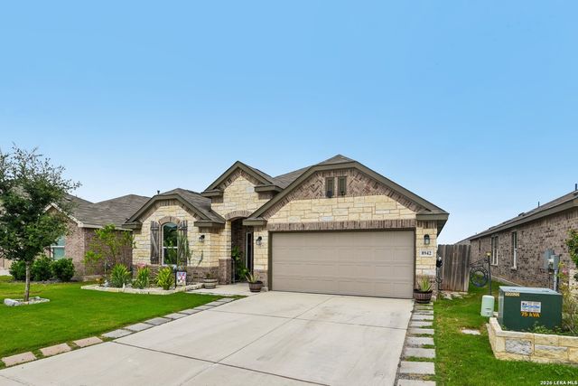 8942 Rancher Pl, Seguin, TX 78155