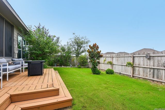 8942 Rancher Pl, Seguin, TX 78155