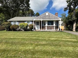 48 Snow Creek Drive, Hyannis, MA 02601