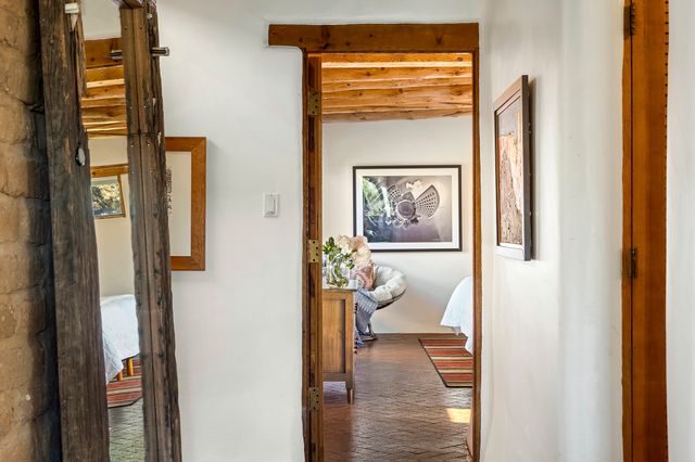 996 Paseo Del Sur, Santa Fe, NM 87501
